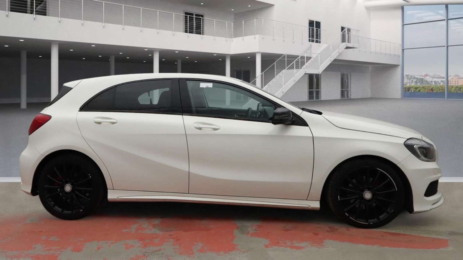 Used Mercedes-Benz A-Class 2015 for sale - 77022400: Photo 6