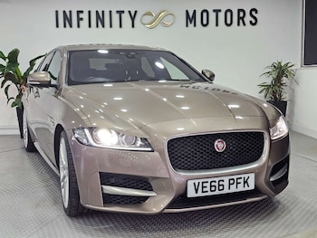 Used Jaguar XF 2016 for sale - 77420257: Photo