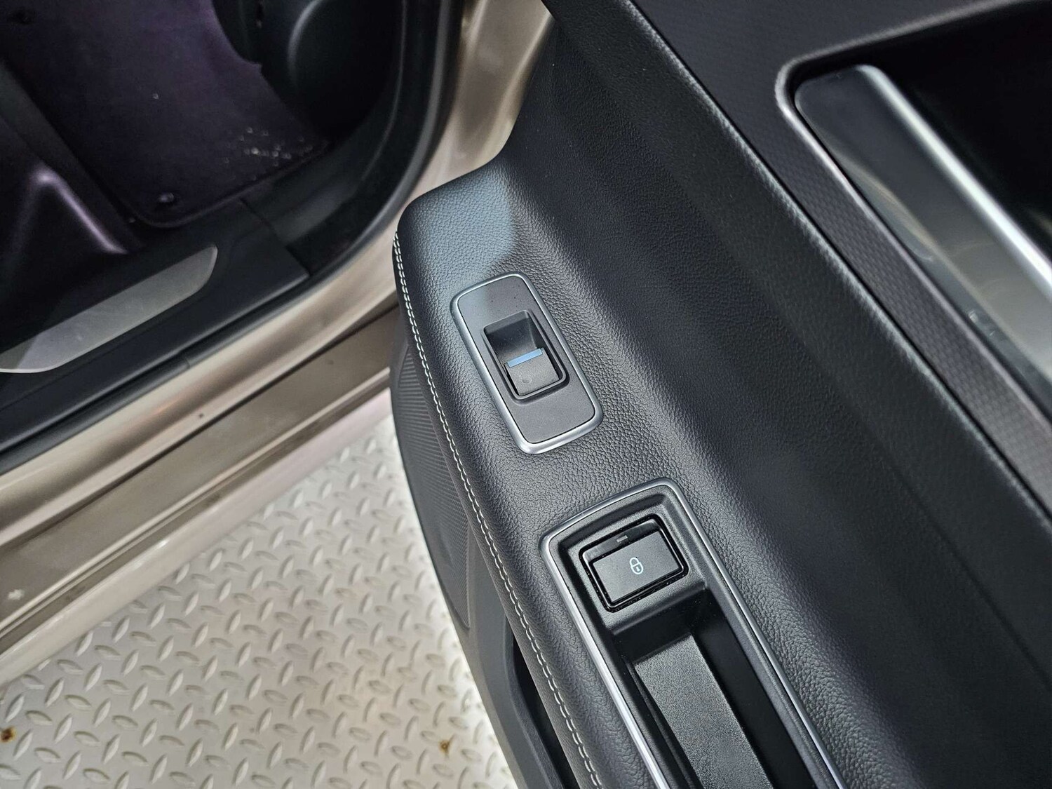 Used Jaguar XF 2016 for sale - 77420257: Photo 69