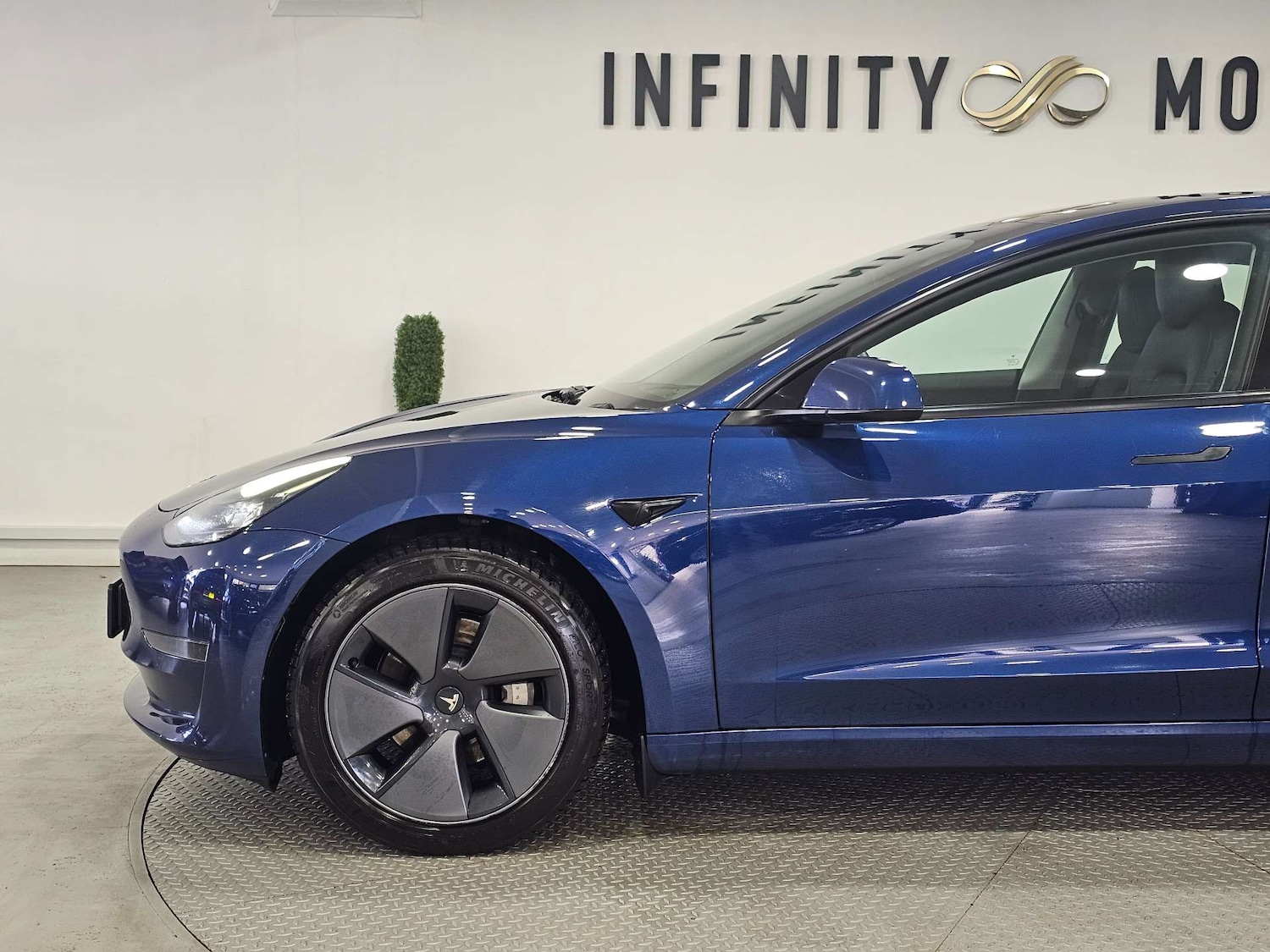 Used Tesla Model 3 2021 for sale - 76972344: Photo 11