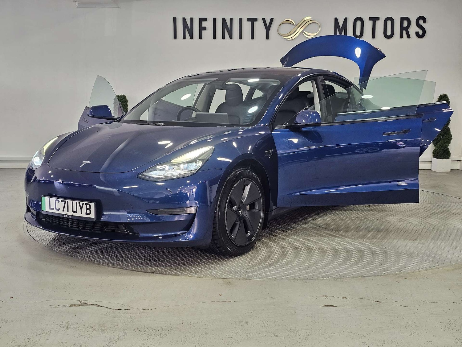 Used Tesla Model 3 2021 for sale - 76972344: Photo 25