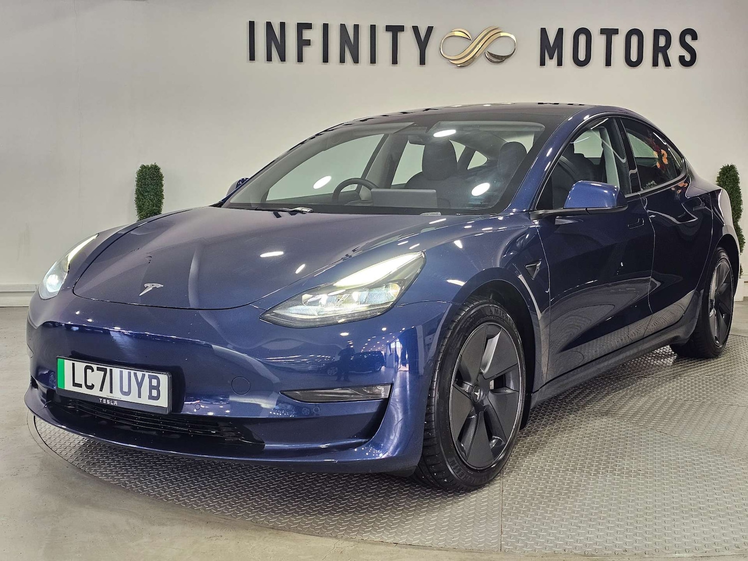 Used Tesla Model 3 2021 for sale - 76972344: Photo 4