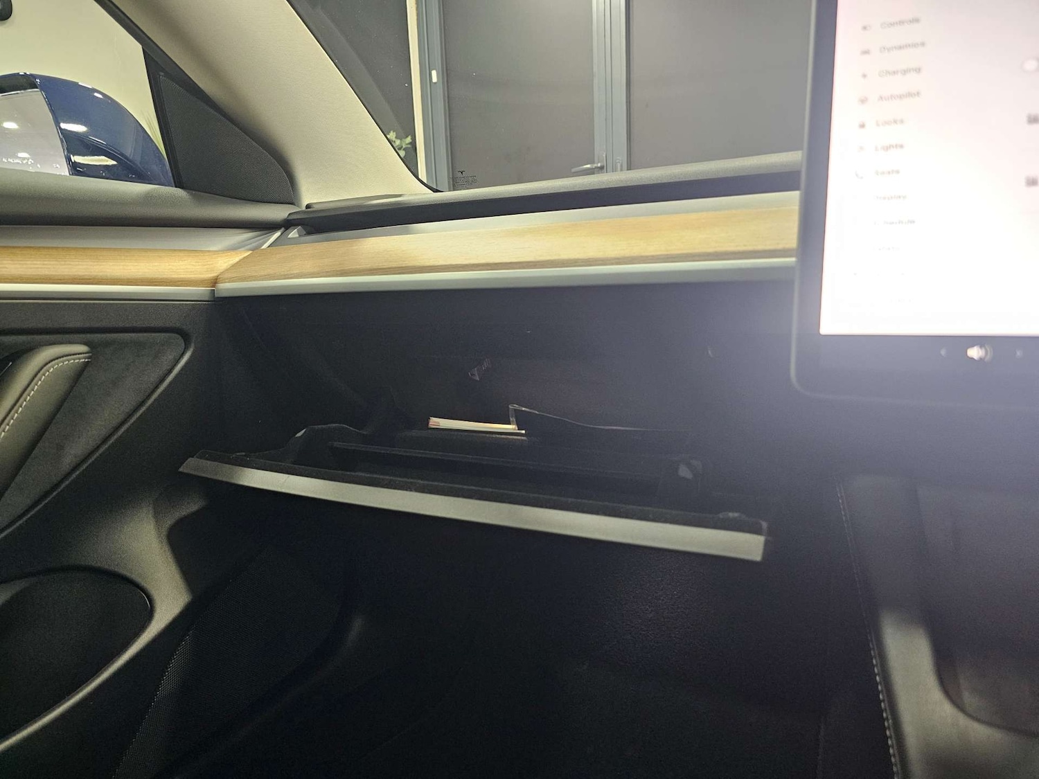 Used Tesla Model 3 2021 for sale - 76972344: Photo 44