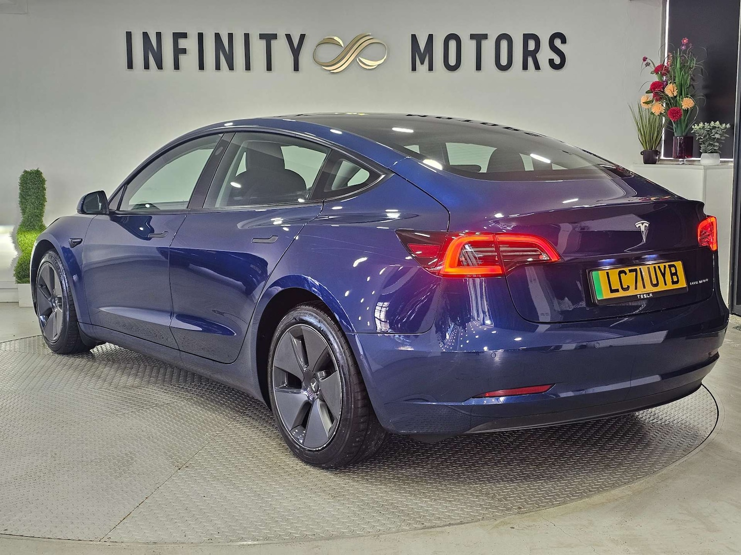 Used Tesla Model 3 2021 for sale - 76972344: Photo 48