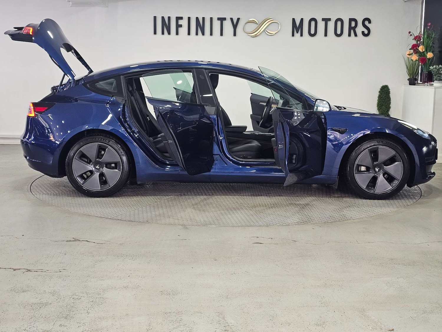 Used Tesla Model 3 2021 for sale - 76972344: Photo 59