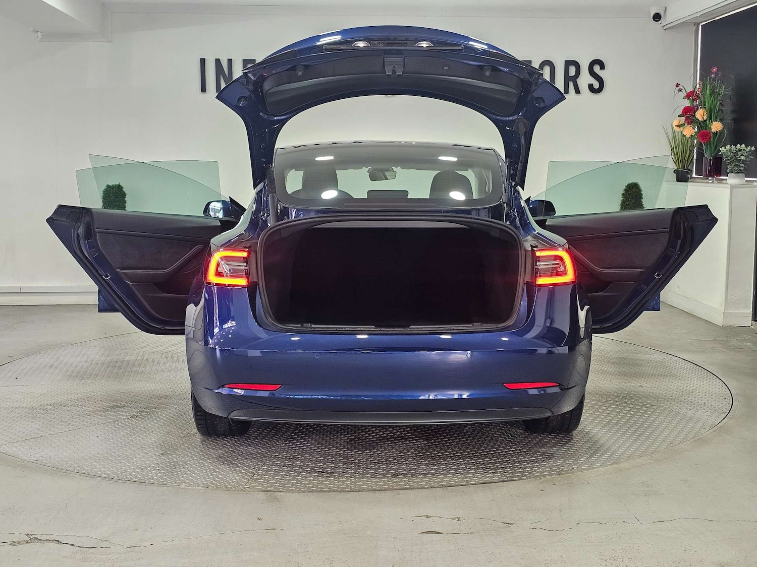 Used Tesla Model 3 2021 for sale - 76972344: Photo 64