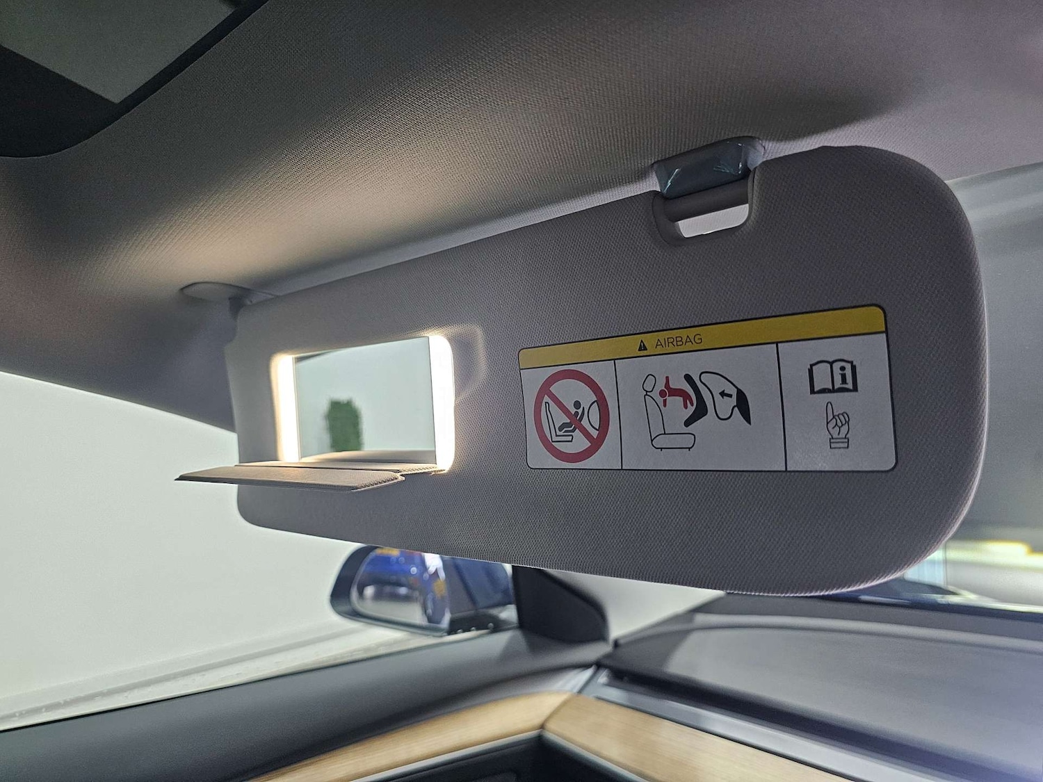 Used Tesla Model 3 2021 for sale - 76972344: Photo 88