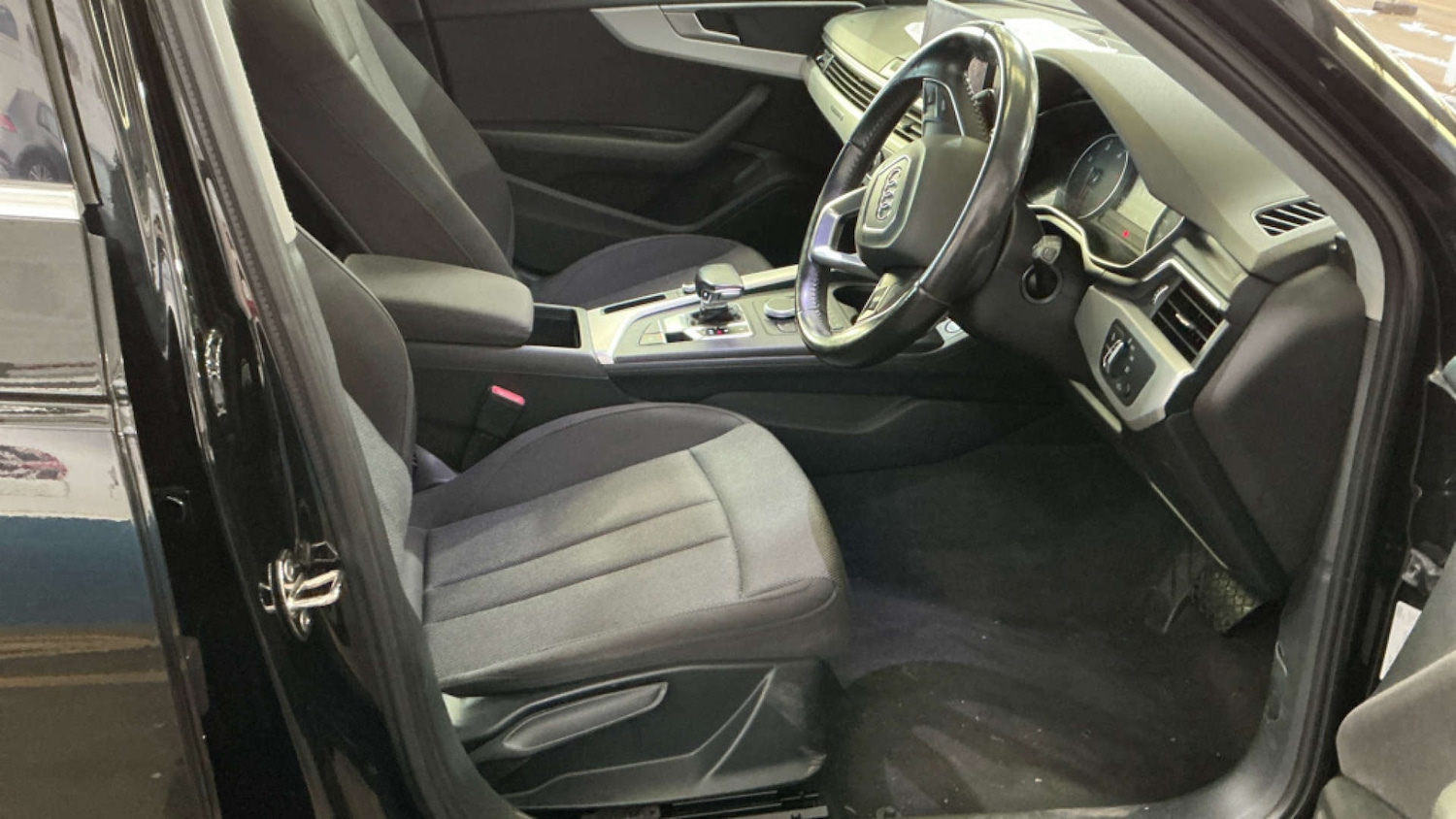 Used Audi A4 2016 for sale - 77245583: Photo 12