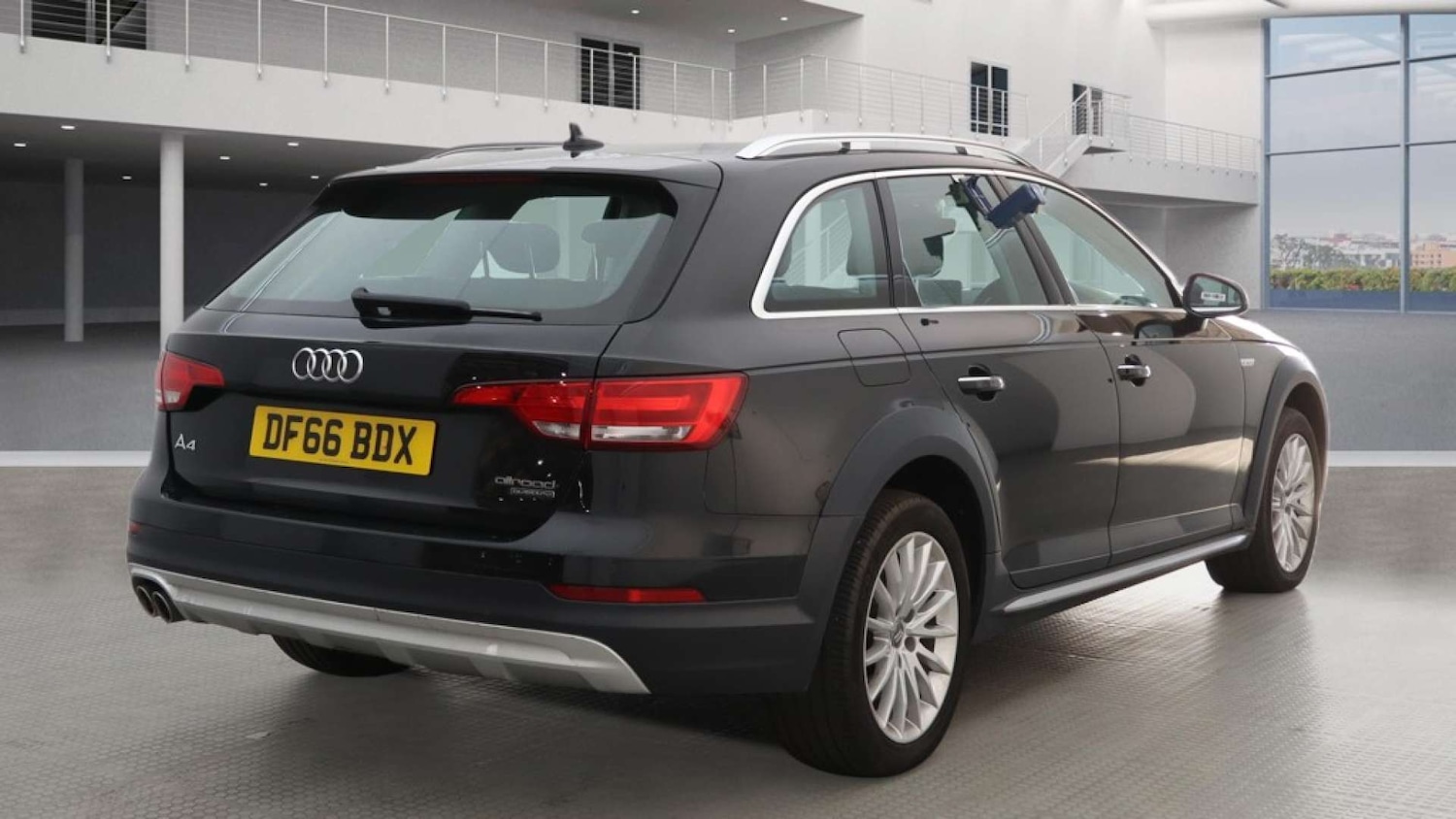 Used Audi A4 2016 for sale - 77245583: Photo 5