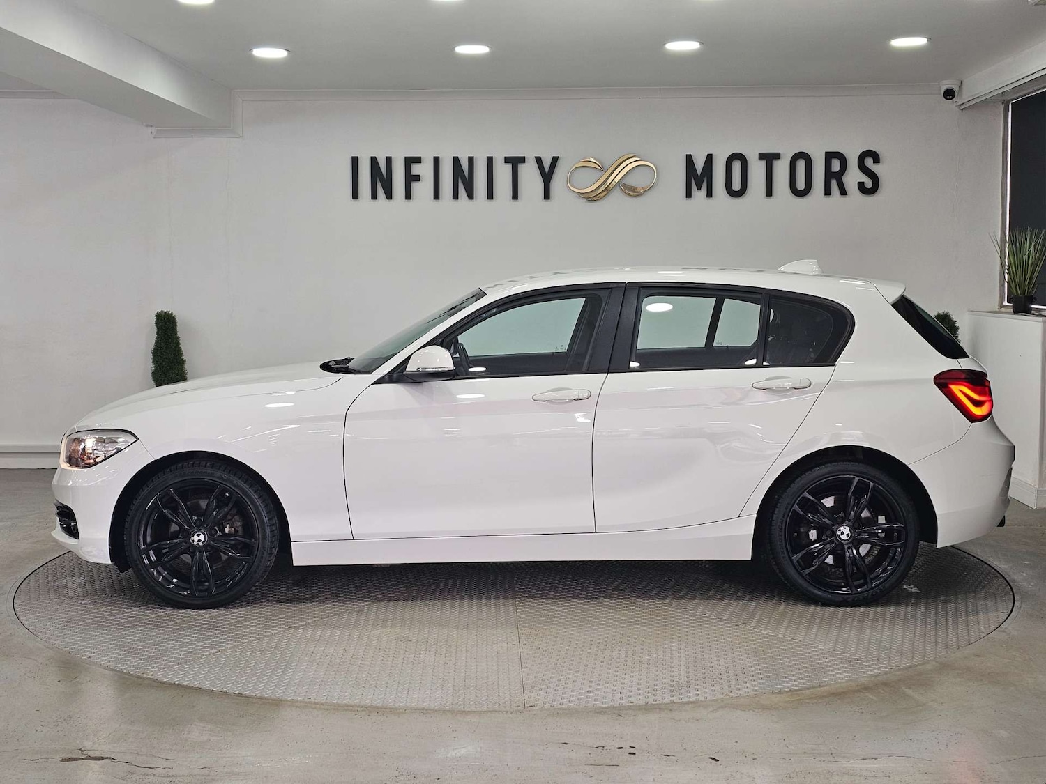 Used BMW 1 Series 2015 for sale - 77249270: Photo 18