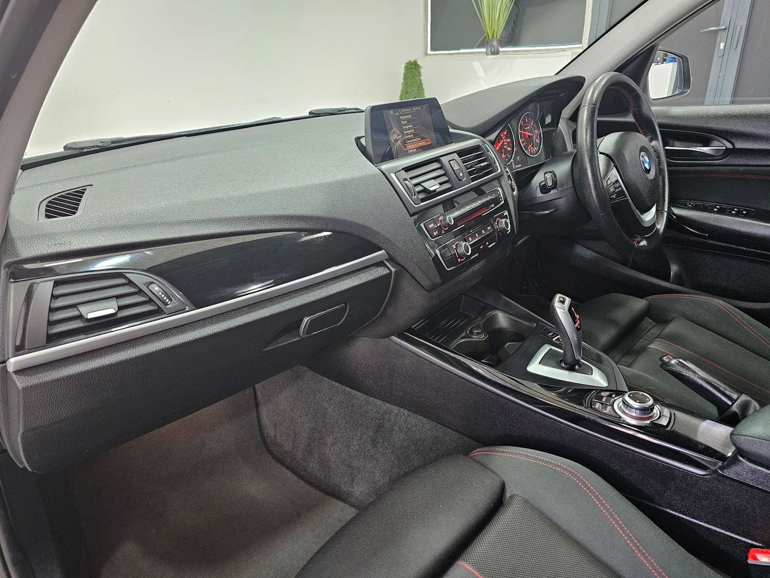 Used BMW 1 Series 2015 for sale - 77249270: Photo 96