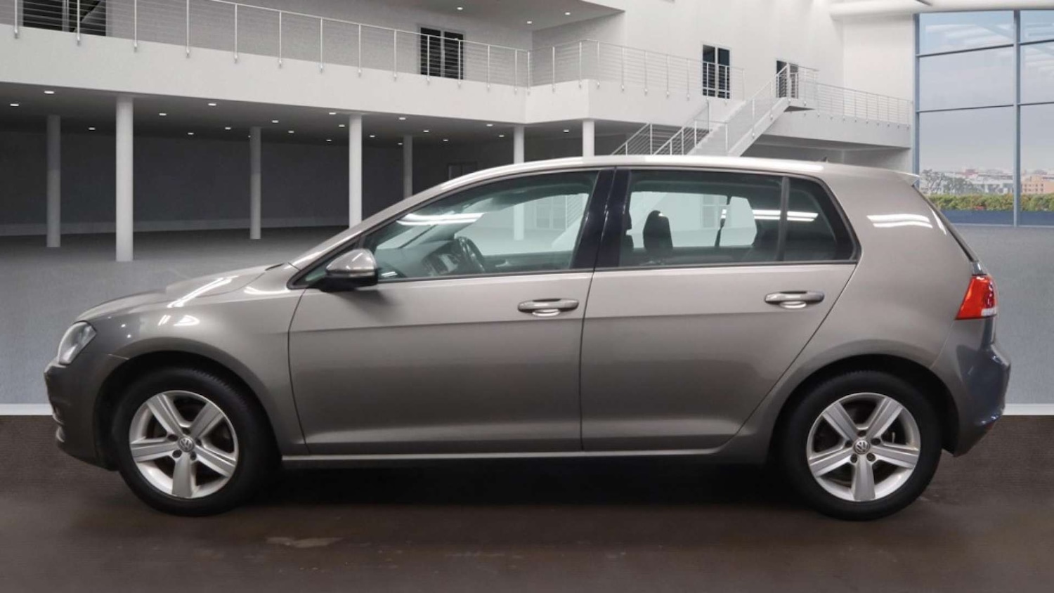 Used Volkswagen Golf 2016 for sale - 77148689: Photo 8