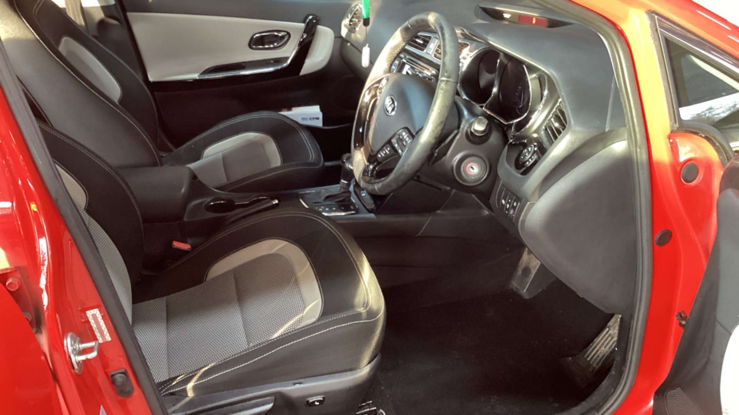 Used Kia Ceed 2015 for sale - 77125200: Photo 12