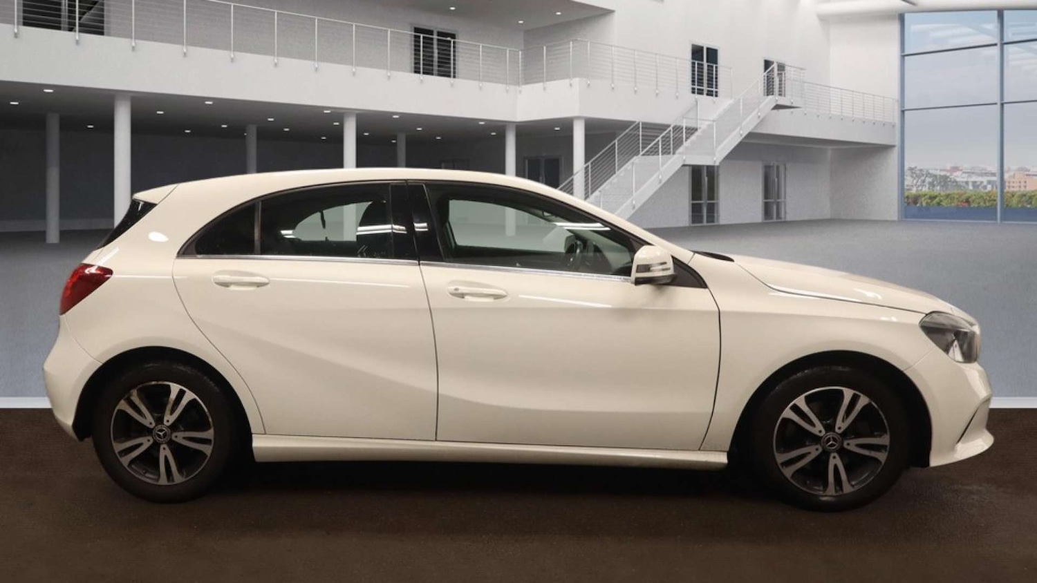 Used Mercedes-Benz A-Class 2018 for sale - 77398500: Photo 5