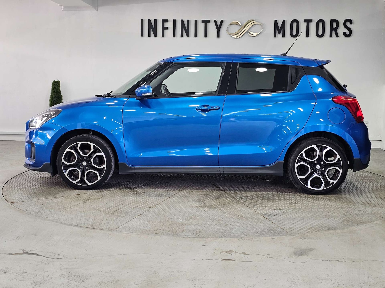 Used Suzuki Swift 2018 for sale - 77636828: Photo 20