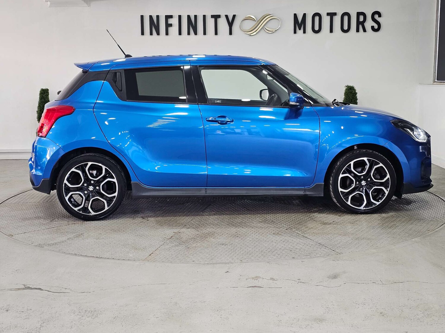Used Suzuki Swift 2018 for sale - 77636828: Photo 35