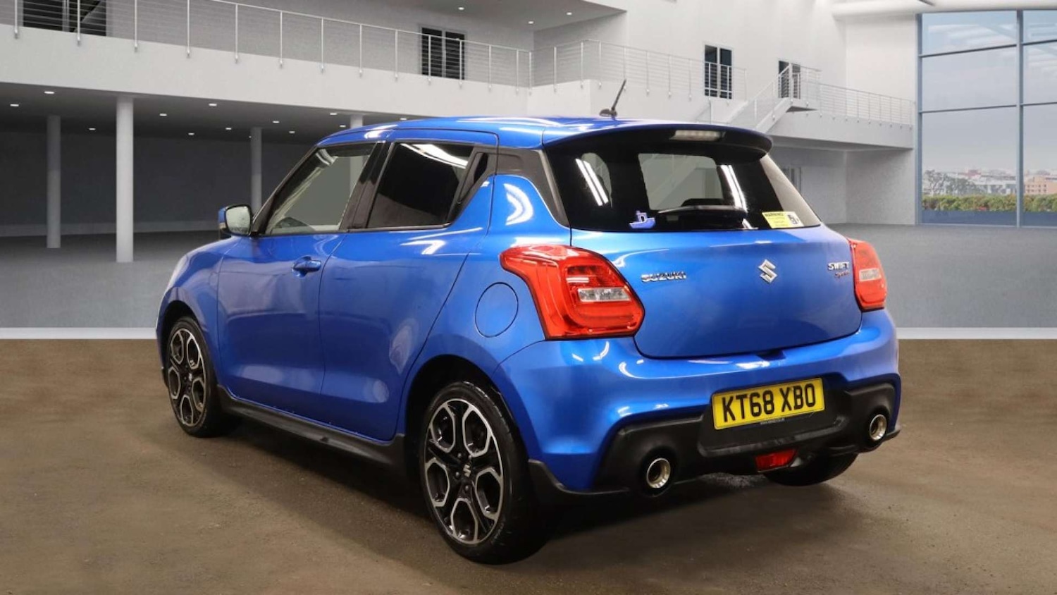 Used Suzuki Swift 2018 for sale - 77636828: Photo 4