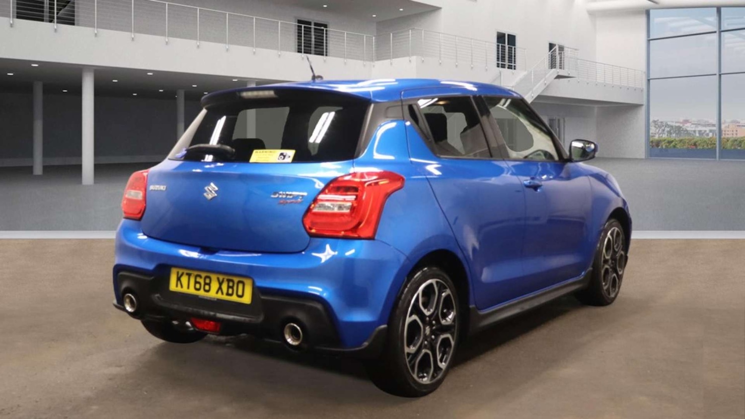 Used Suzuki Swift 2018 for sale - 77636828: Photo 5