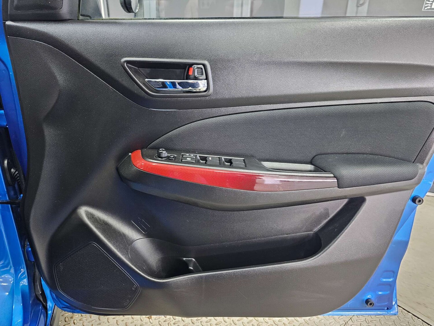 Used Suzuki Swift 2018 for sale - 77636828: Photo 53