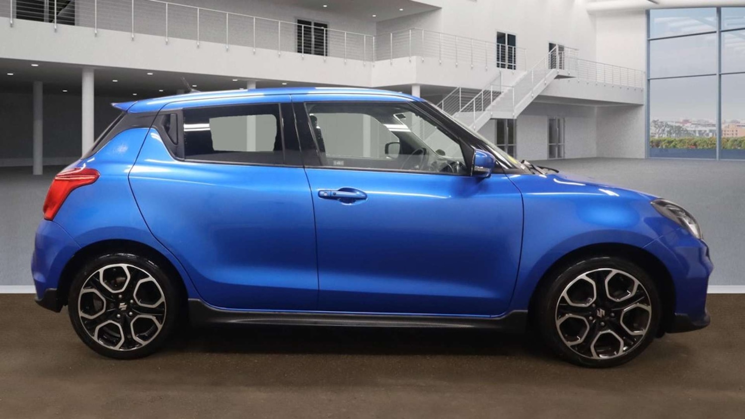 Used Suzuki Swift 2018 for sale - 77636828: Photo 7