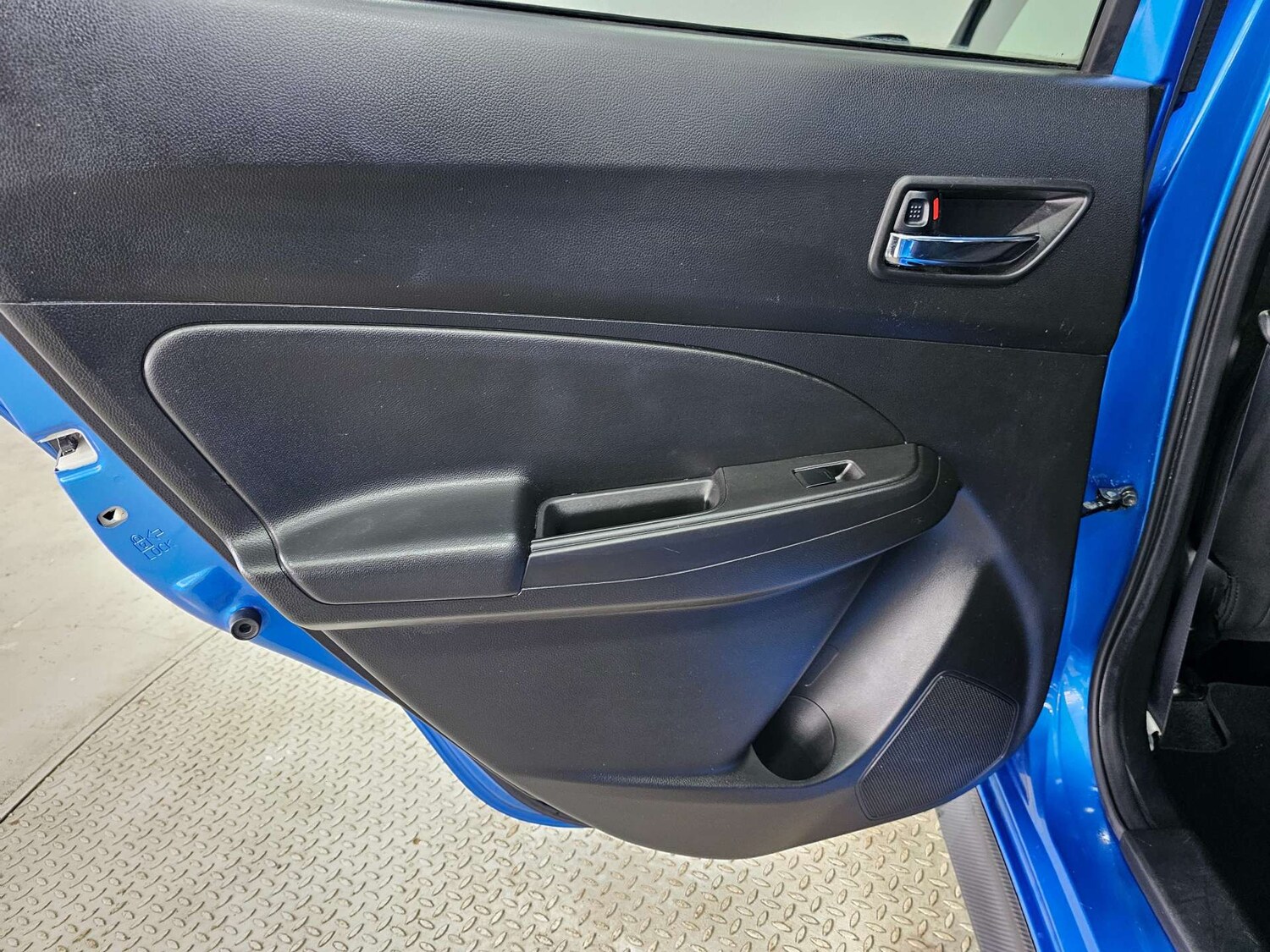 Used Suzuki Swift 2018 for sale - 77636828: Photo 83