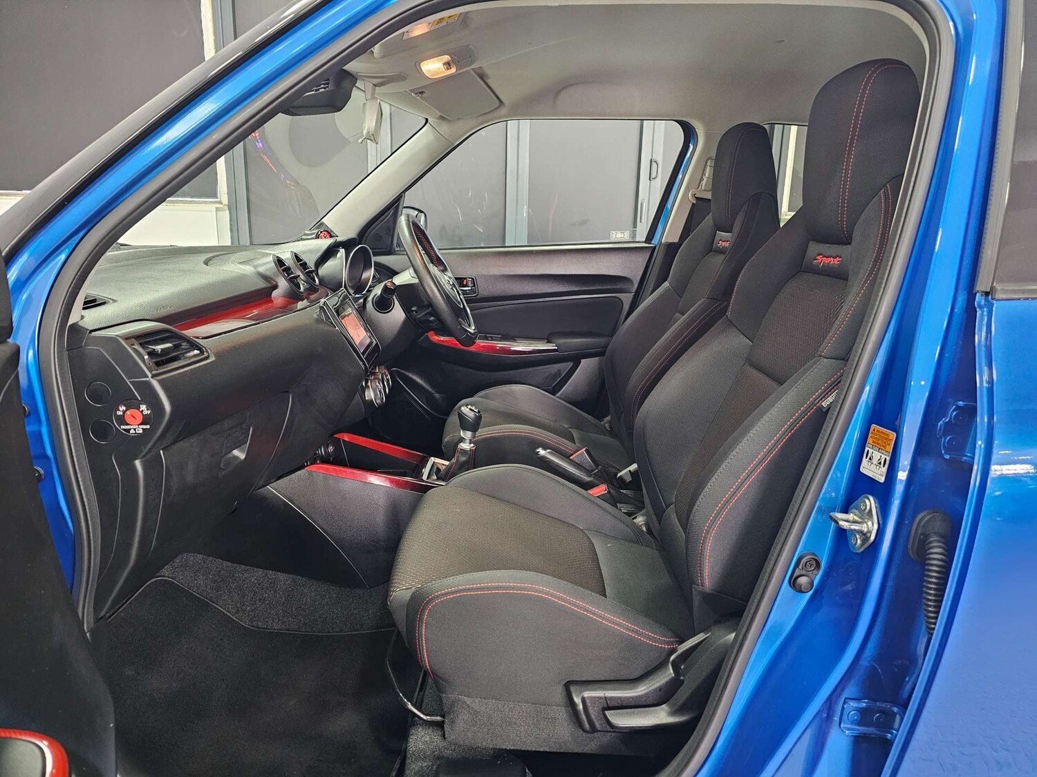 Used Suzuki Swift 2018 for sale - 77636828: Photo 94