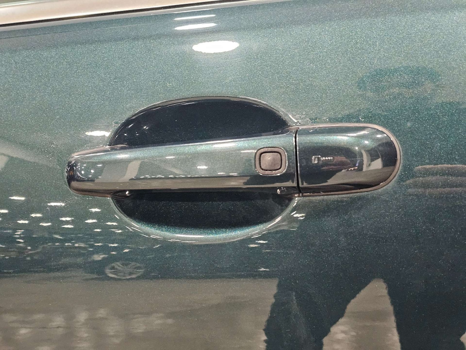 Used Jaguar XF 2015 for sale - 76972313: Photo 32