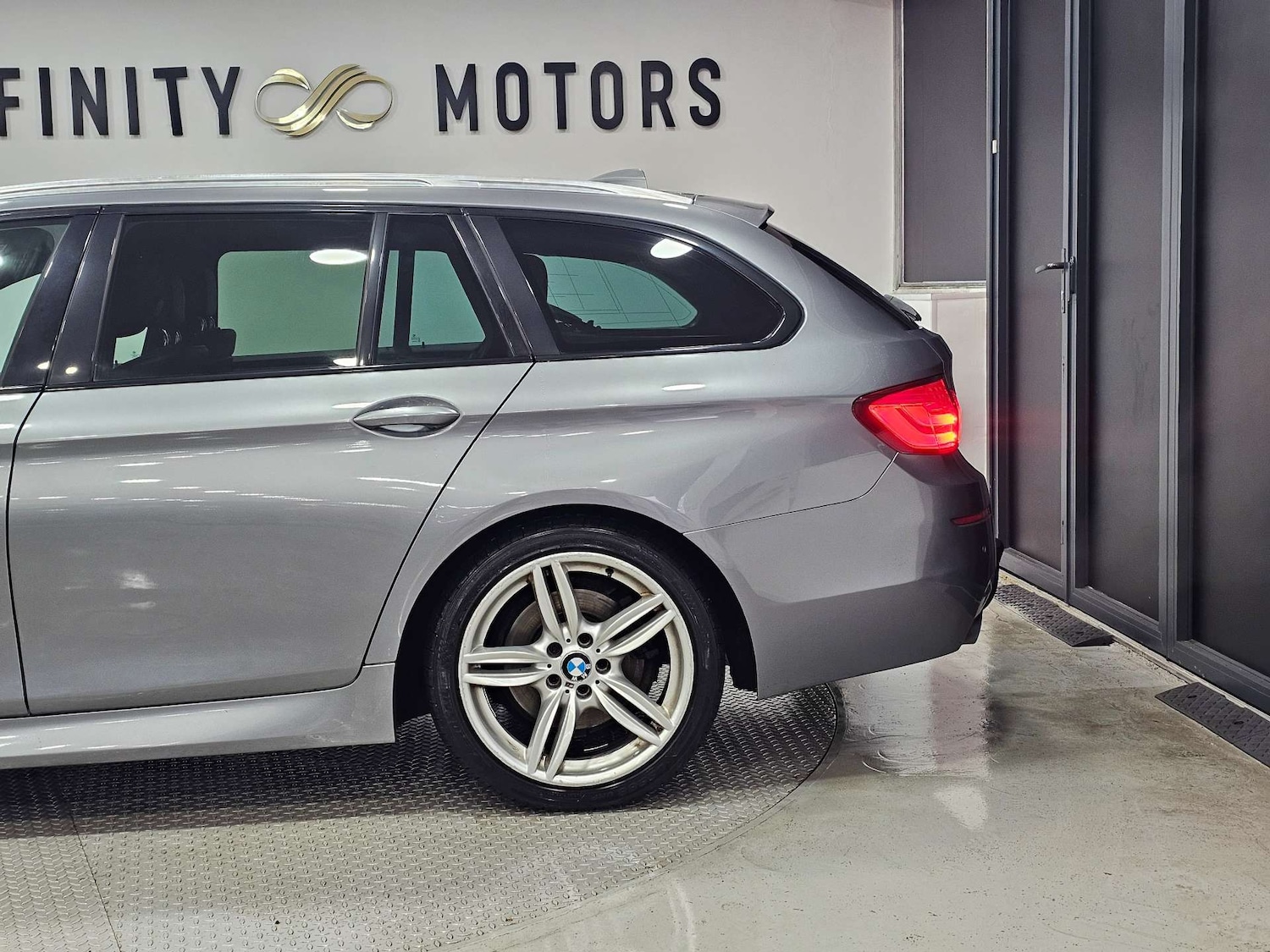 Used BMW 5 Series 2013 for sale - 76972467: Photo 21