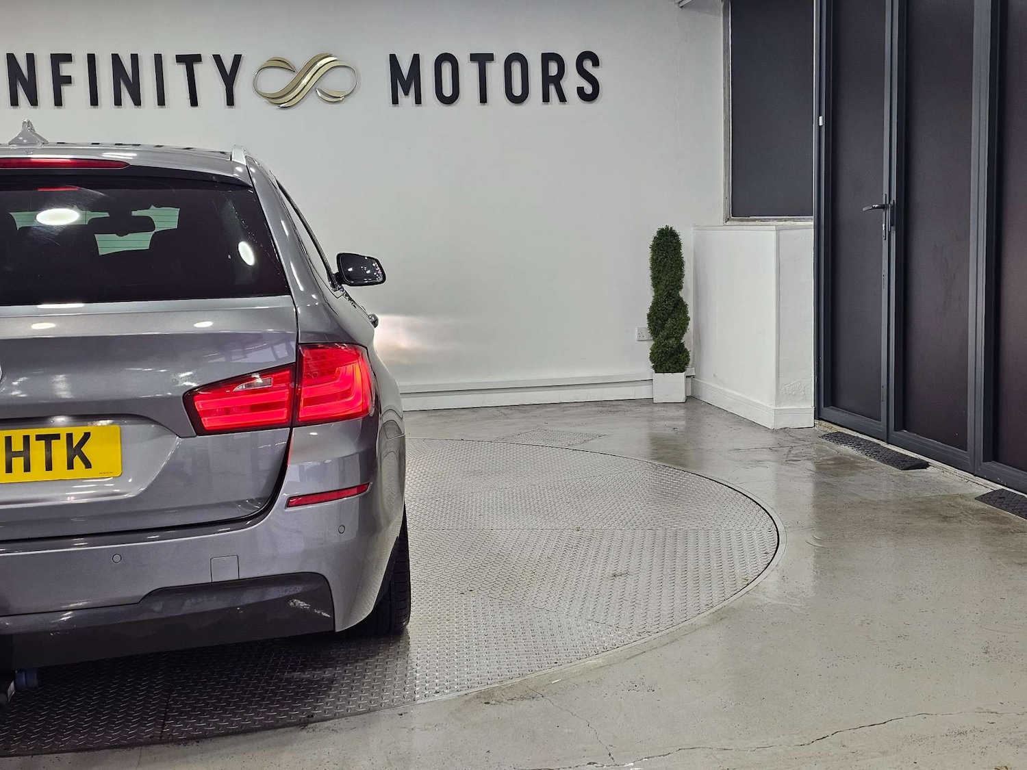 Used BMW 5 Series 2013 for sale - 76972467: Photo 30