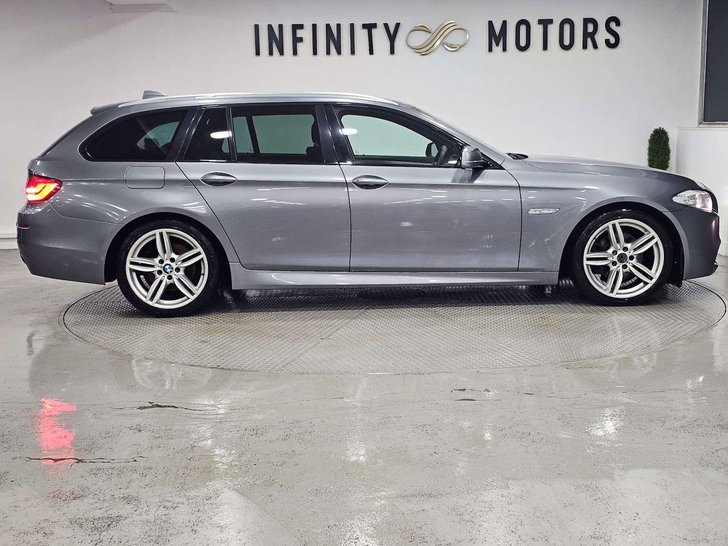 Used BMW 5 Series 2013 for sale - 76972467: Photo 35