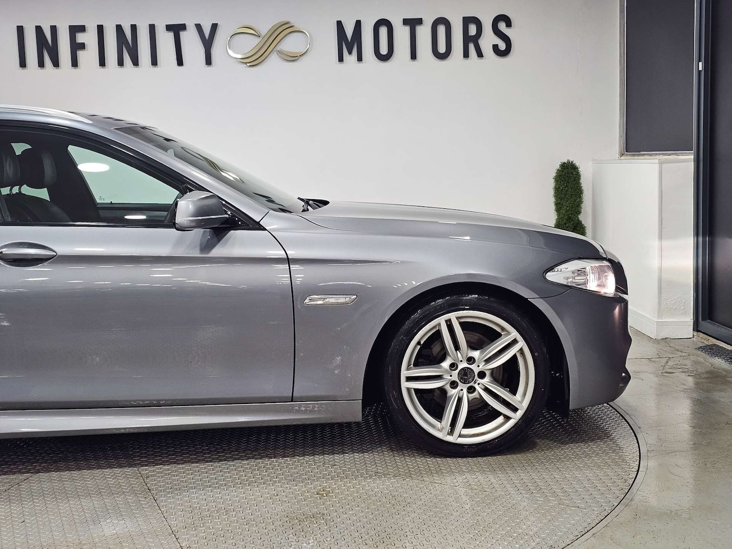 Used BMW 5 Series 2013 for sale - 76972467: Photo 36