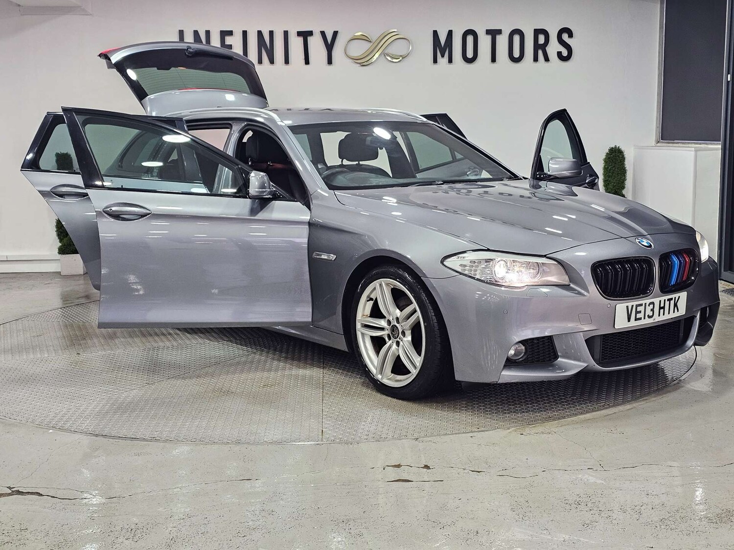 Used BMW 5 Series 2013 for sale - 76972467: Photo 43