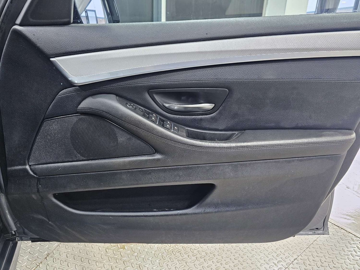 Used BMW 5 Series 2013 for sale - 76972467: Photo 54