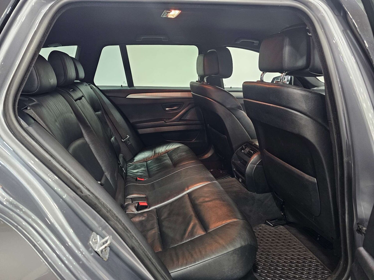 Used BMW 5 Series 2013 for sale - 76972467: Photo 77