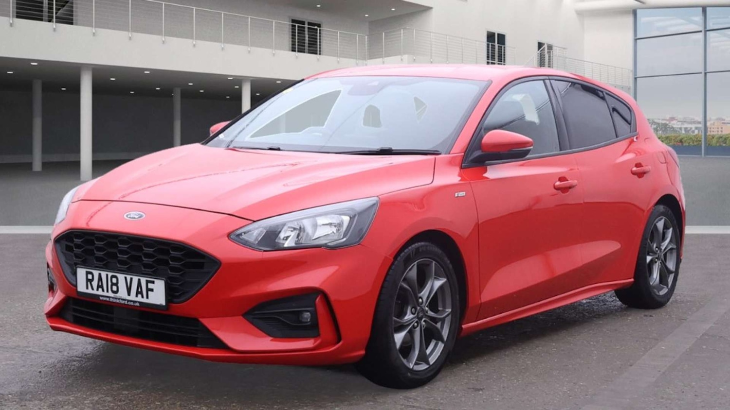 Used Ford Focus 2018 for sale - 76972486: Photo 3