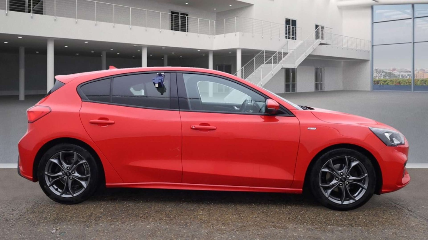 Used Ford Focus 2018 for sale - 76972486: Photo 7