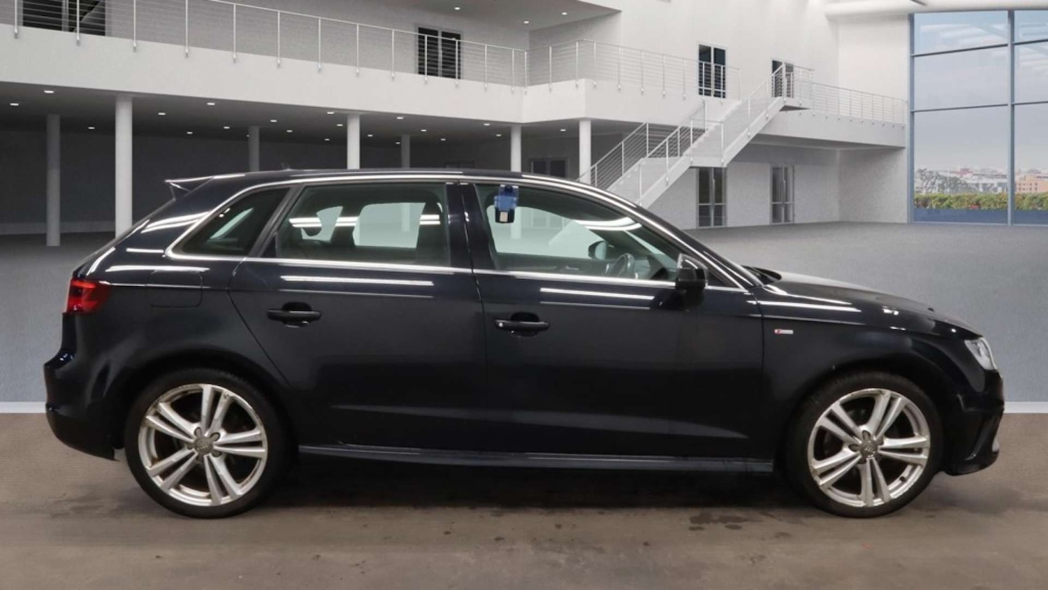 Used Audi A3 2014 for sale - 77601955: Photo 7