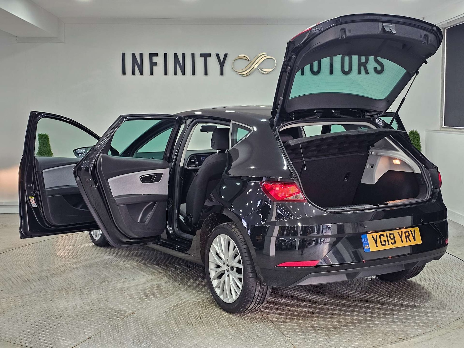 Used SEAT Leon 2019 for sale - 77022390: Photo 45