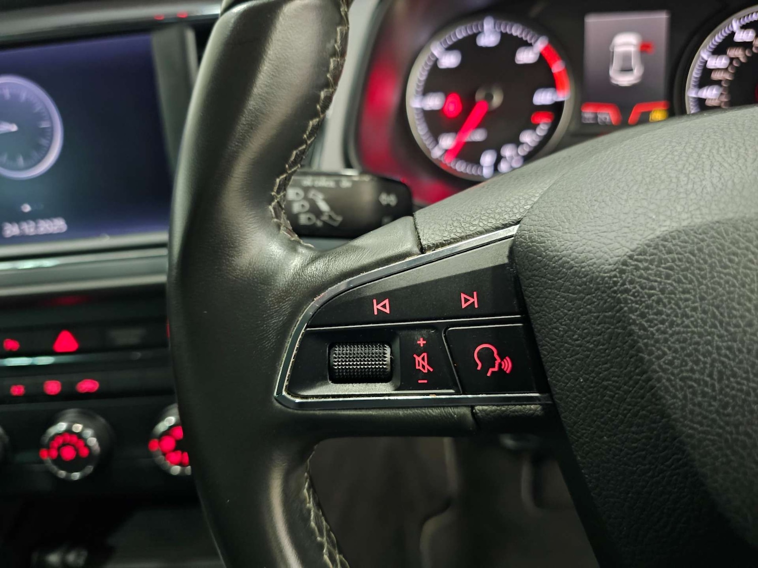 Used SEAT Leon 2019 for sale - 77022390: Photo 55