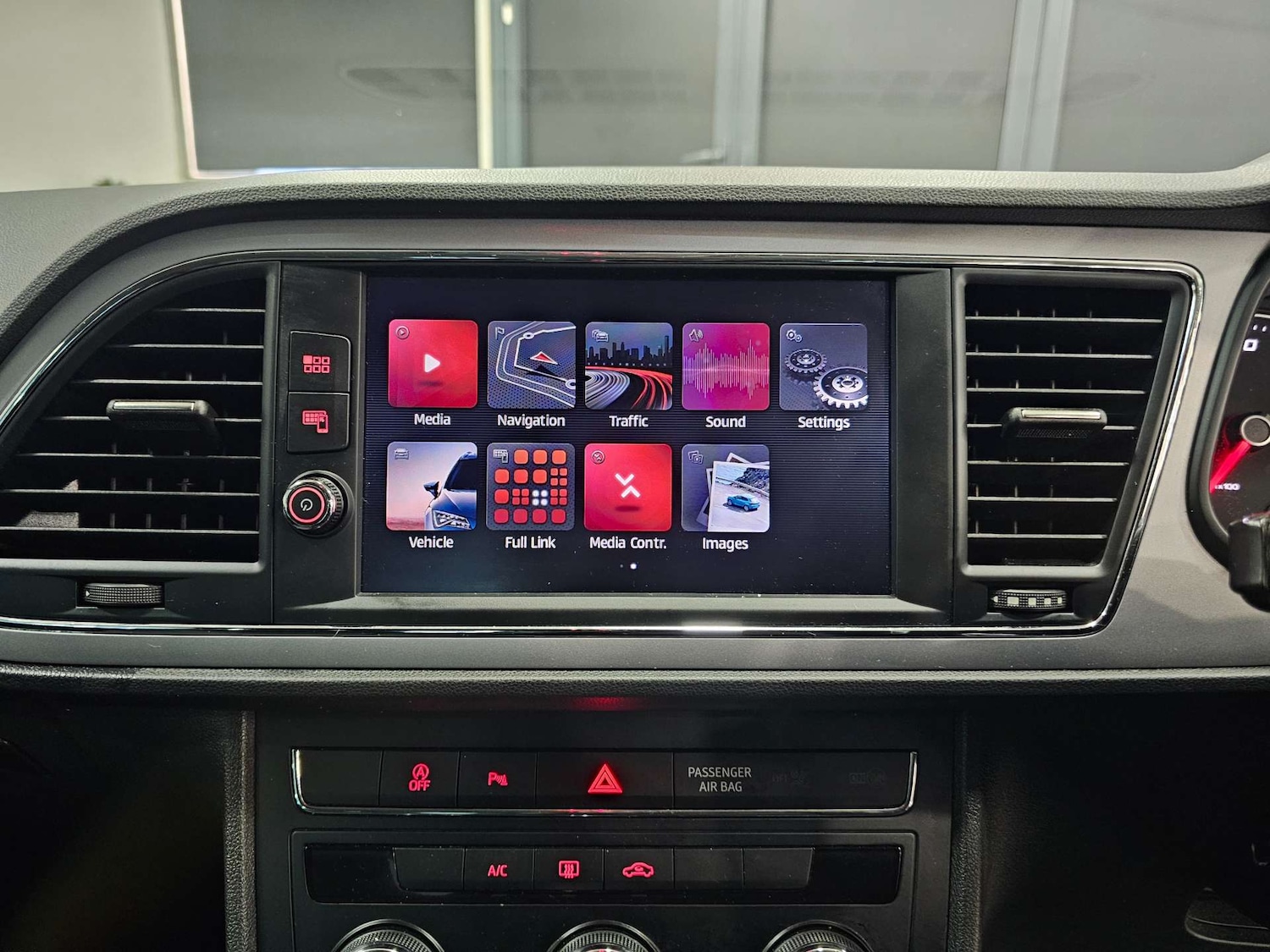 Used SEAT Leon 2019 for sale - 77022390: Photo 61