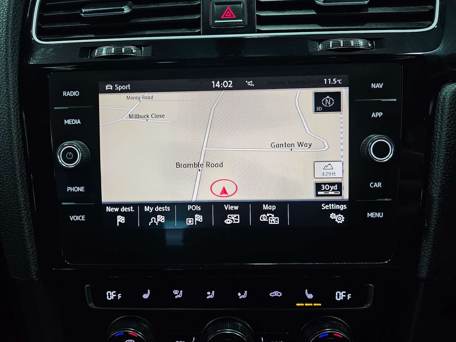 Used Volkswagen Golf 2017 for sale - 78016549: Photo 2