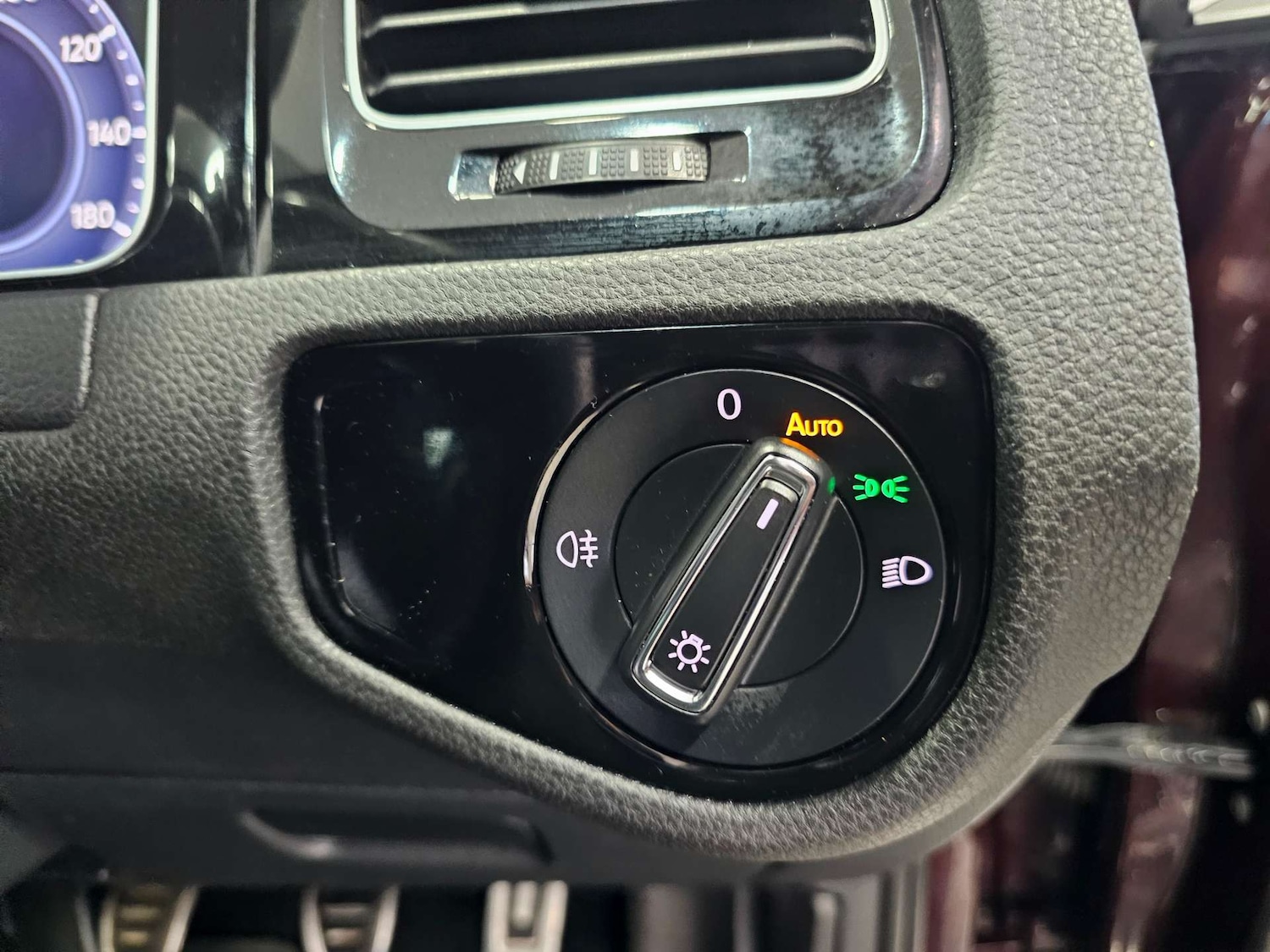 Used Volkswagen Golf 2017 for sale - 78016549: Photo 58