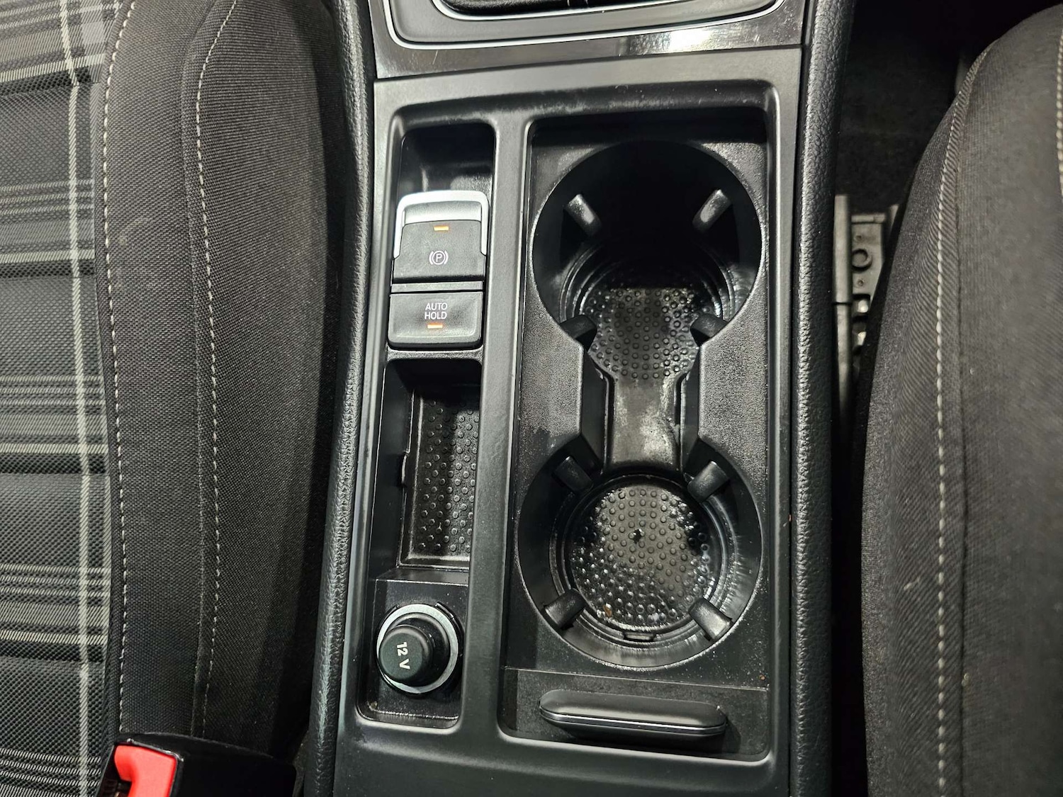 Used Volkswagen Golf 2017 for sale - 78016549: Photo 67