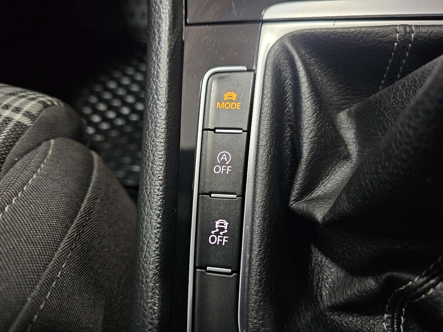 Used Volkswagen Golf 2017 for sale - 78016549: Photo 70