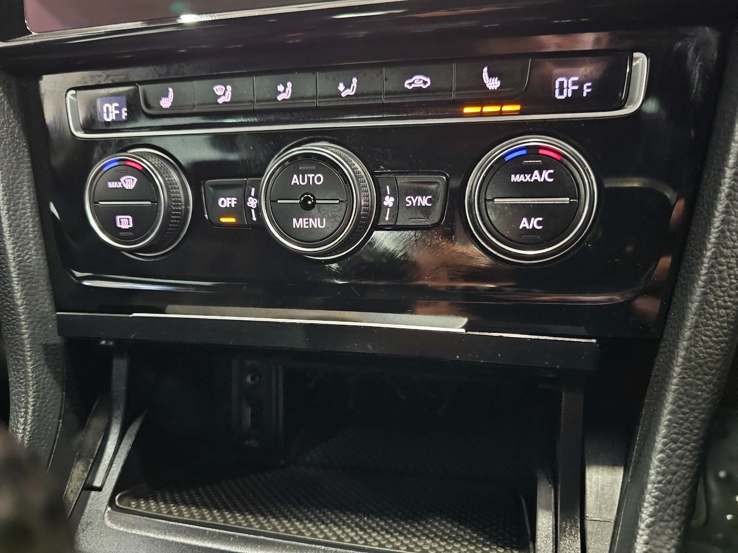 Used Volkswagen Golf 2017 for sale - 78016549: Photo 71