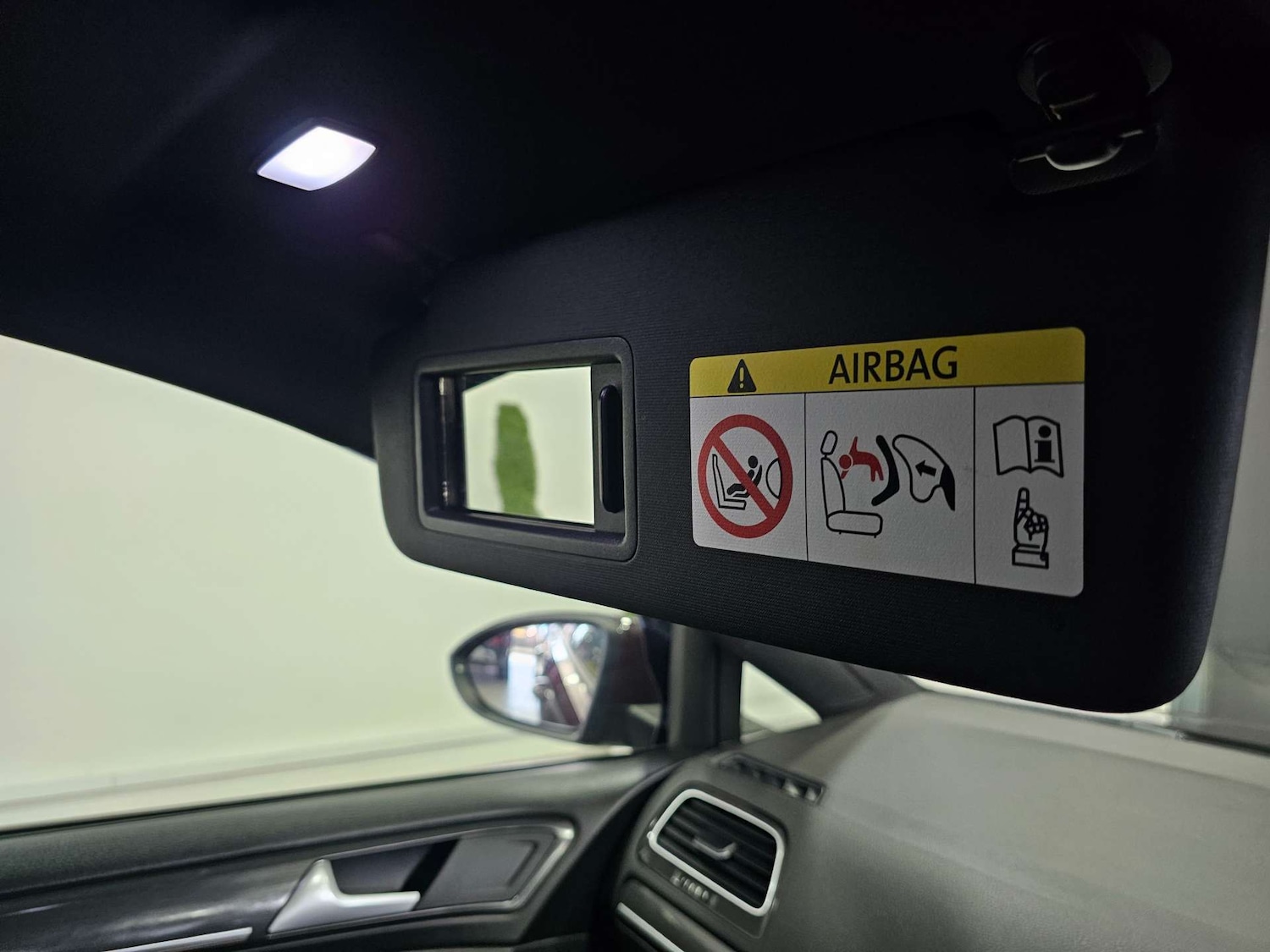 Used Volkswagen Golf 2017 for sale - 78016549: Photo 78