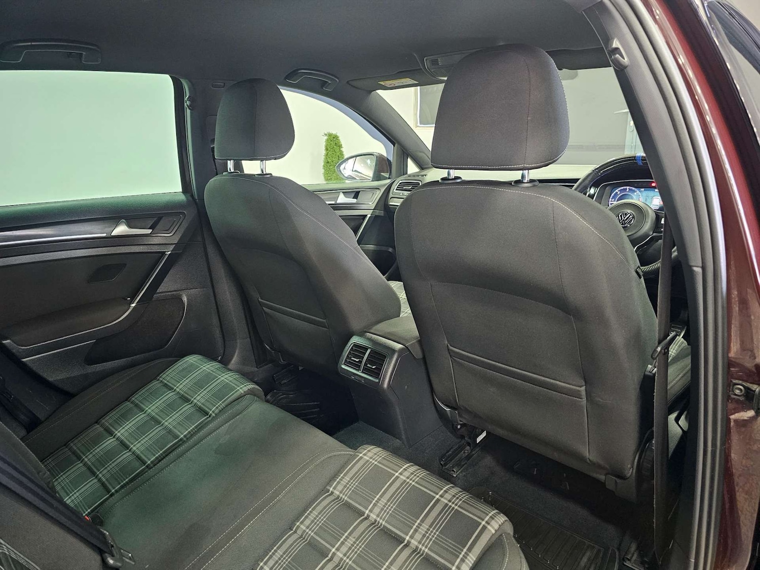 Used Volkswagen Golf 2017 for sale - 78016549: Photo 83