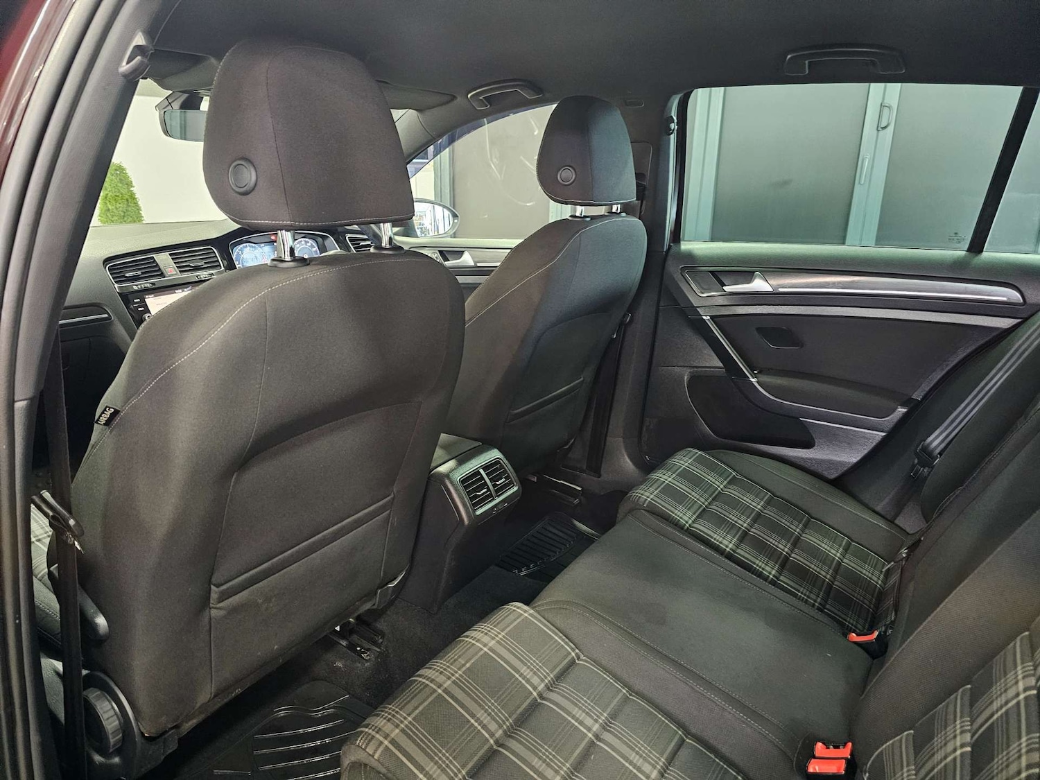 Used Volkswagen Golf 2017 for sale - 78016549: Photo 88