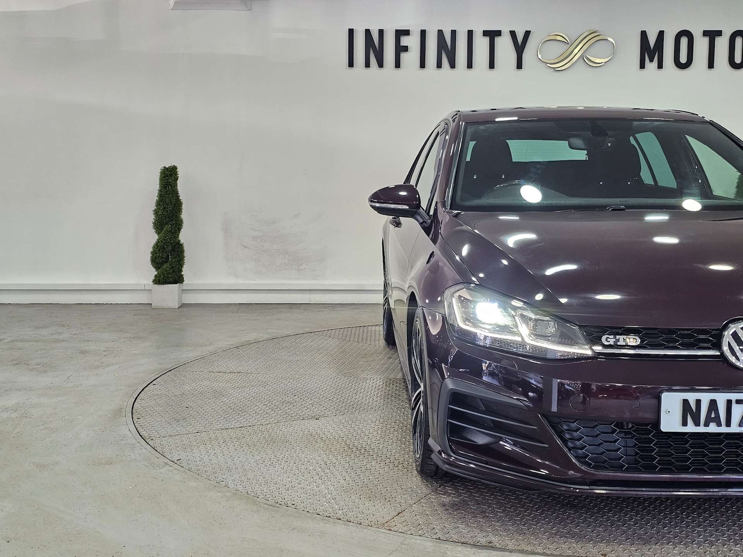 Used Volkswagen Golf 2017 for sale - 78016549: Photo 9