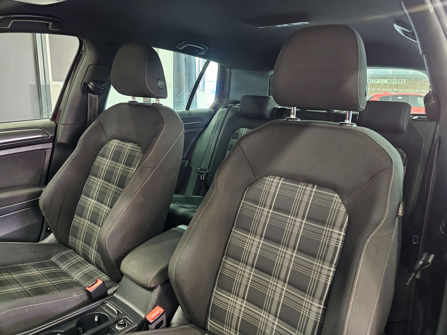 Used Volkswagen Golf 2017 for sale - 78016549: Photo 94